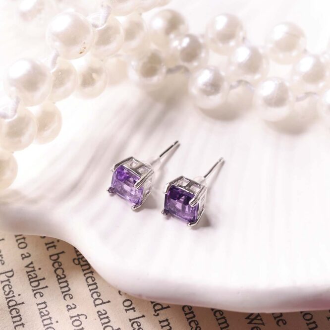 Amethyst Stud Earring Silver