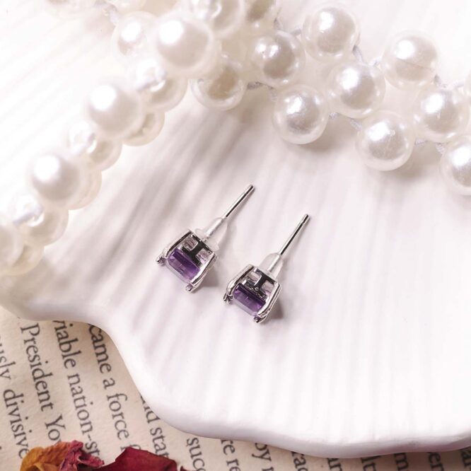 Amethyst Stud Earring Silver